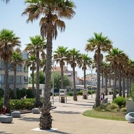 : 6 Pers Avec Terrasse, Parking Et Option Internet - Fr-1-387-159 Marseillan (Herault)