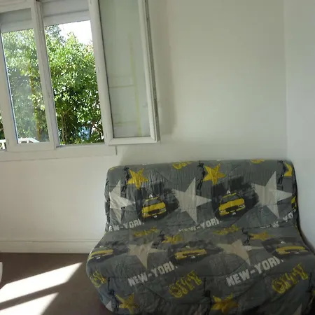 : 6 Pers Avec Terrasse, Parking Et Option Internet - Fr-1-387-159 Lejlighed