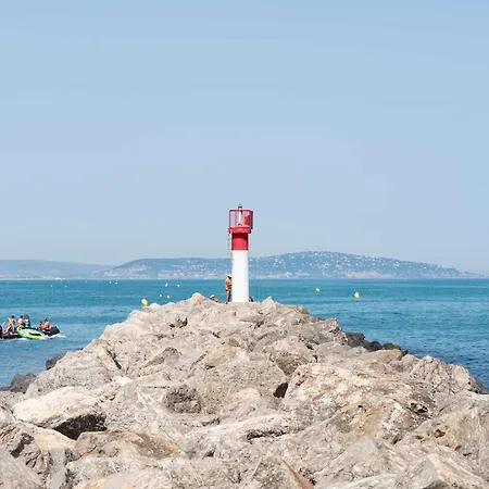 Lejlighed : 6 Pers Avec Terrasse, Parking Et Option Internet - Fr-1-387-159 *