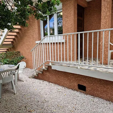 : 6 Pers Avec Terrasse, Parking Et Option Internet - Fr-1-387-159 Lejlighed Marseillan (Herault)