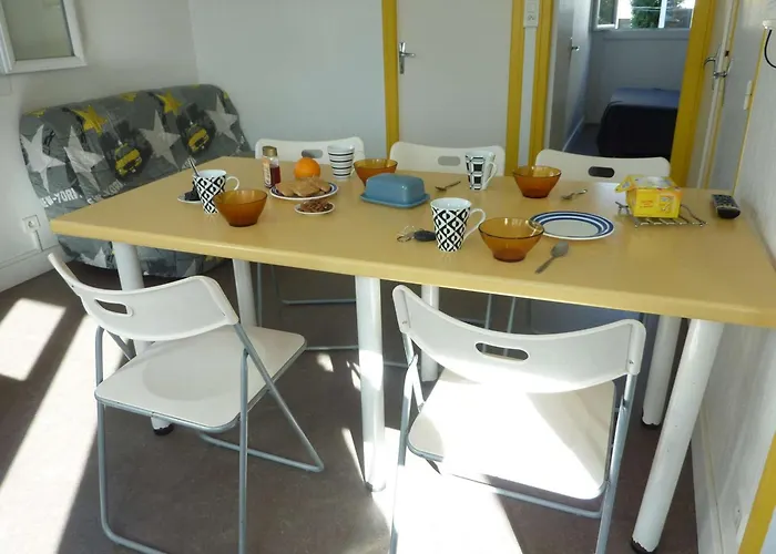 : 6 Pers Avec Terrasse, Parking Et Option Internet - Fr-1-387-159 *